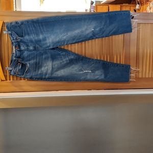Madewell high rise slim crop boyjean size 29